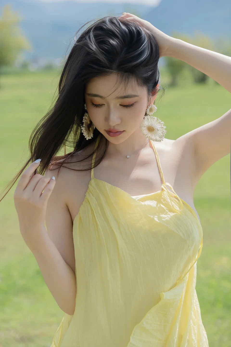 年年 - 绿茵 [83P-479MB] tg@simisebaisi 【丝足阁】077.webp